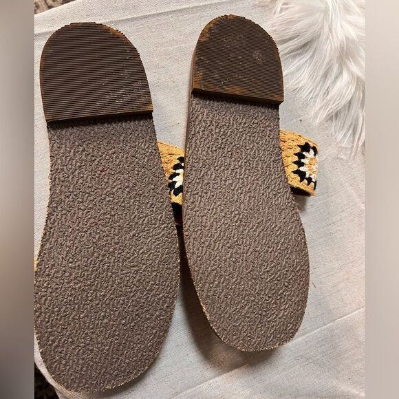 FREE PEOPLE Juliet Crochet Sandals / Multi Combo - Picture 6 of 7